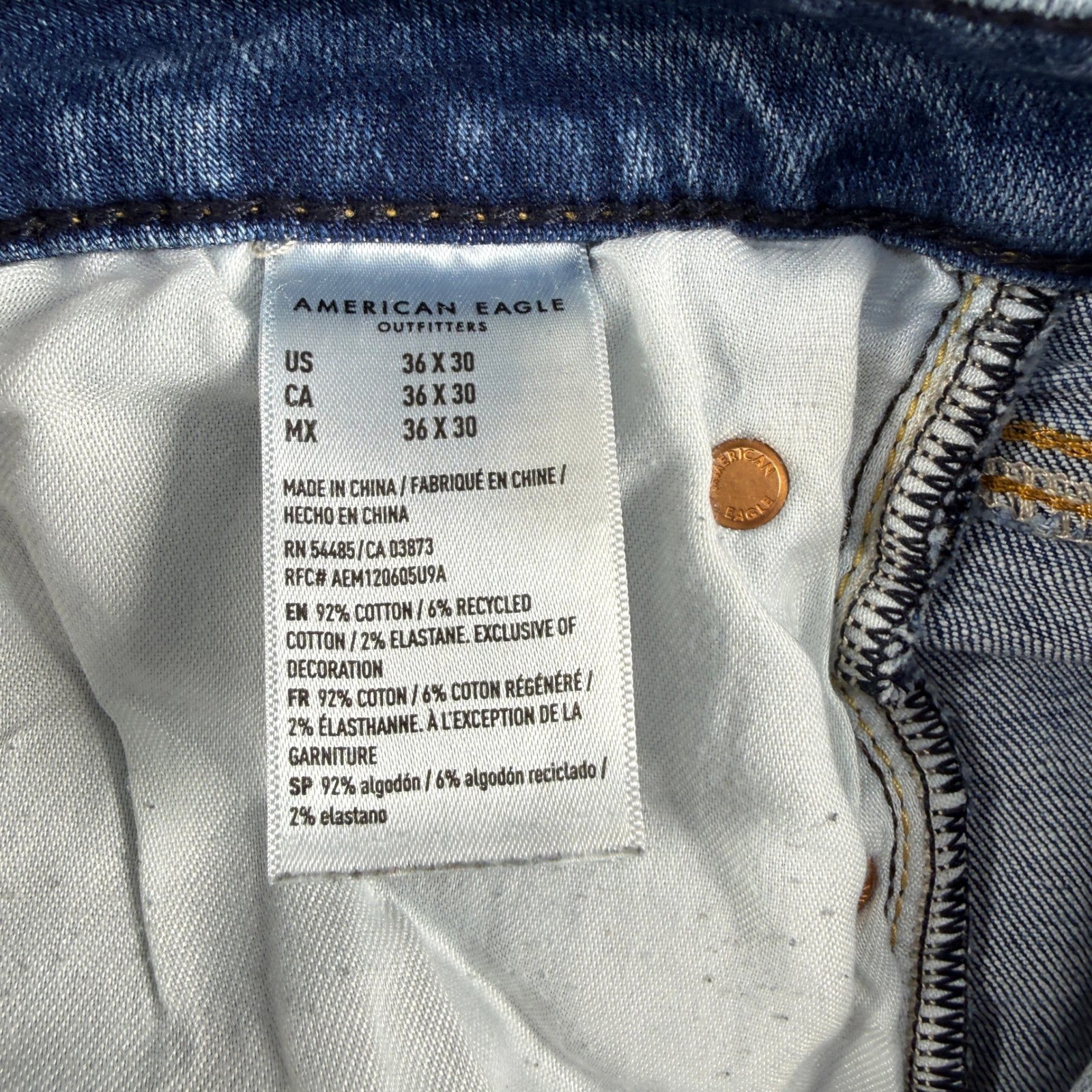 American Eagle Airflex+ Distressed Ripped Jeans Mens 36×30 Medium Wash Blue