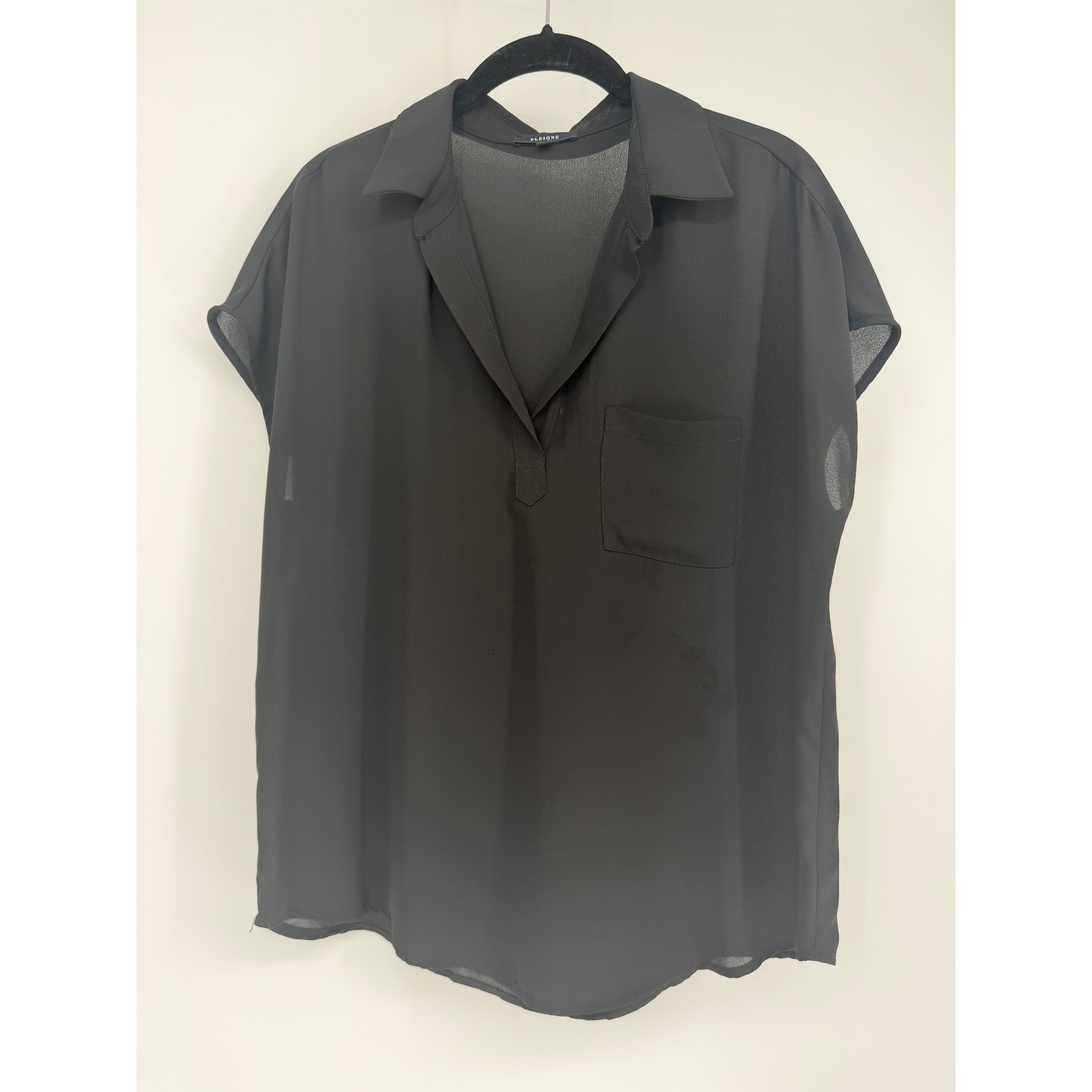 Pleione Black Short Sleeve V-Neck Chiffon Blouse Top Women’s Medium