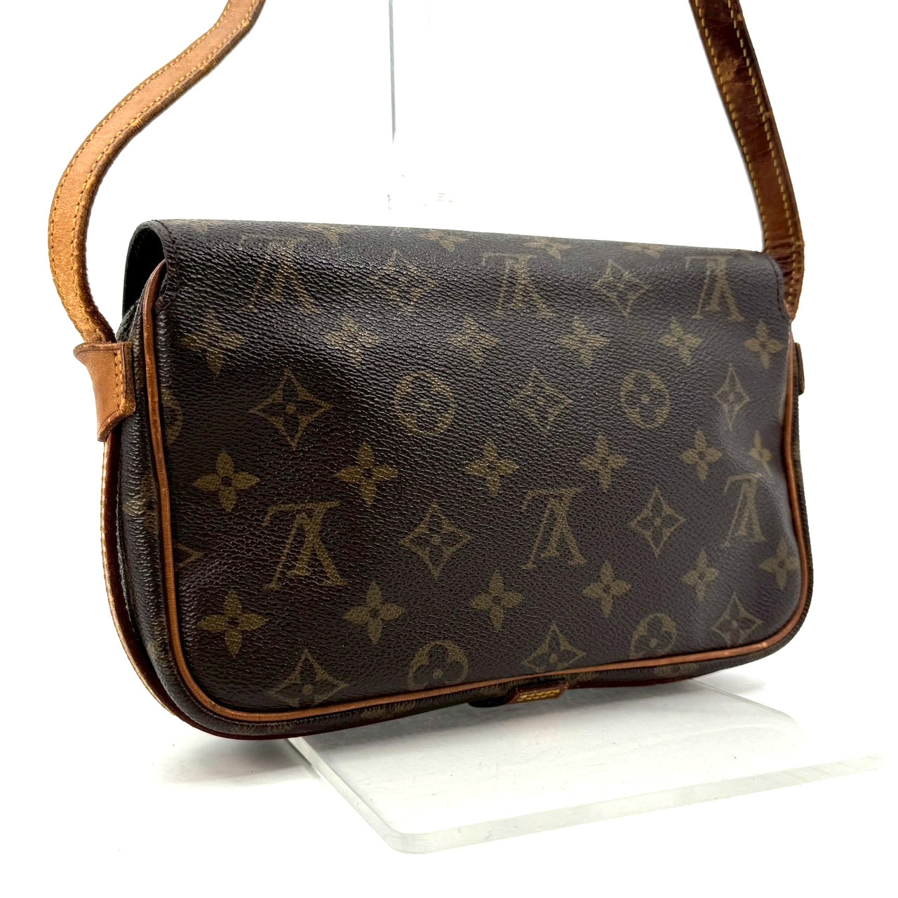 Louis Vuitton Saint Germain shoulder bag Leather Monogram LV Authentic