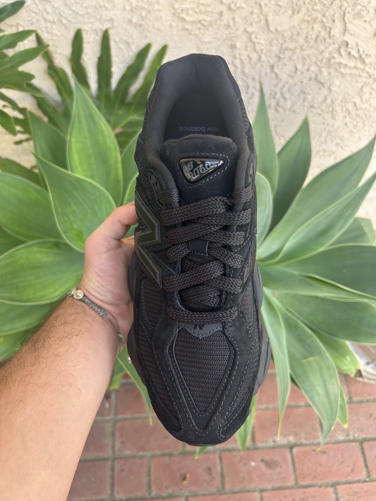New Balance 9060 Triple Black Cat Suede U9060BPM Men Size 9.5 or 10