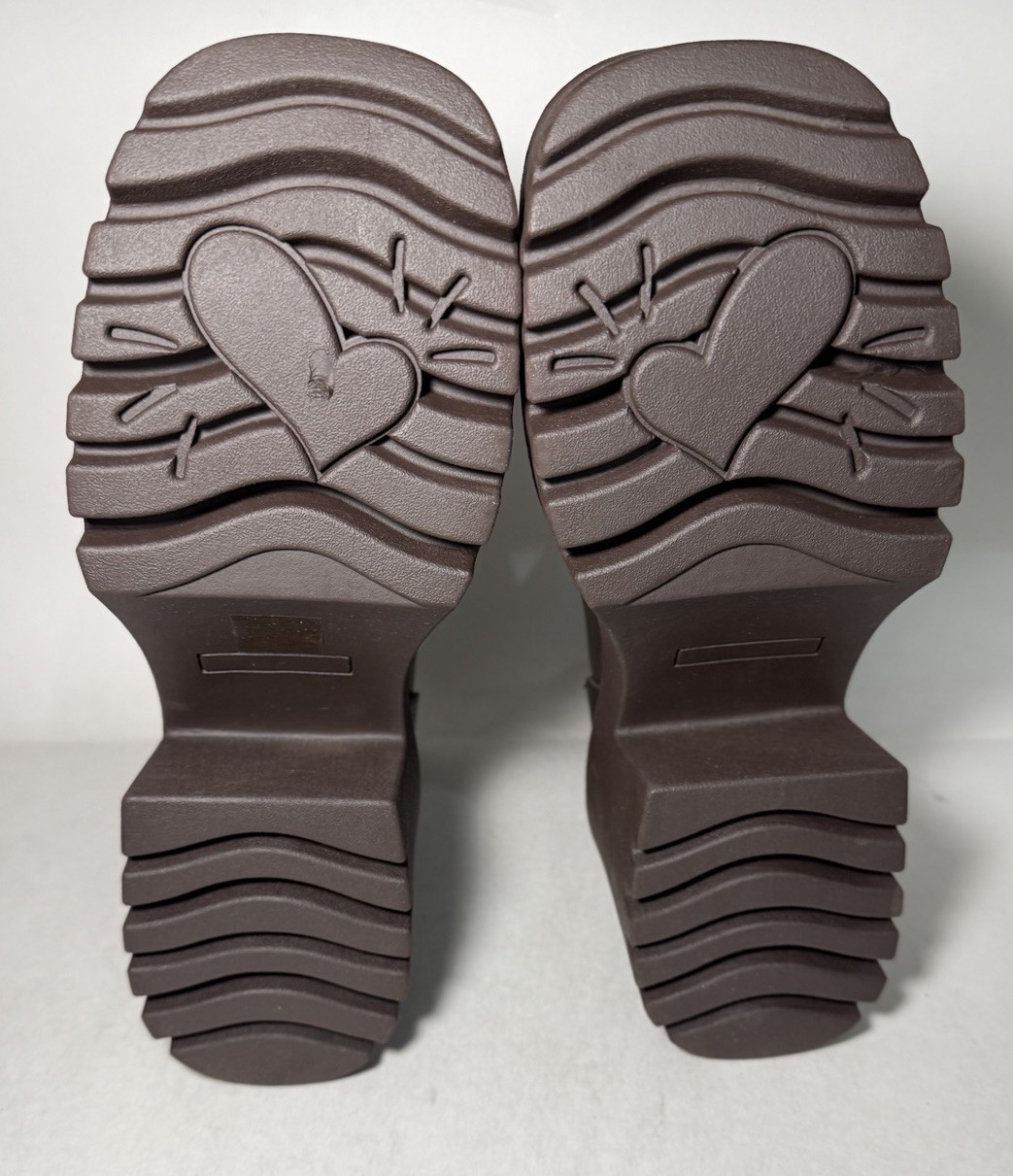 BURUDANI Chelsea Ankle Boots Pull On 4 inch Chunky Wedge Heel Brown Size 9 NEW