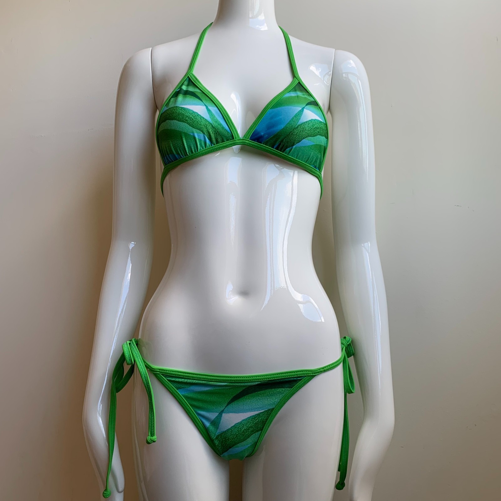 Aaron Chang Vintage Green reversible aqua triangle top tie side Bikini XS