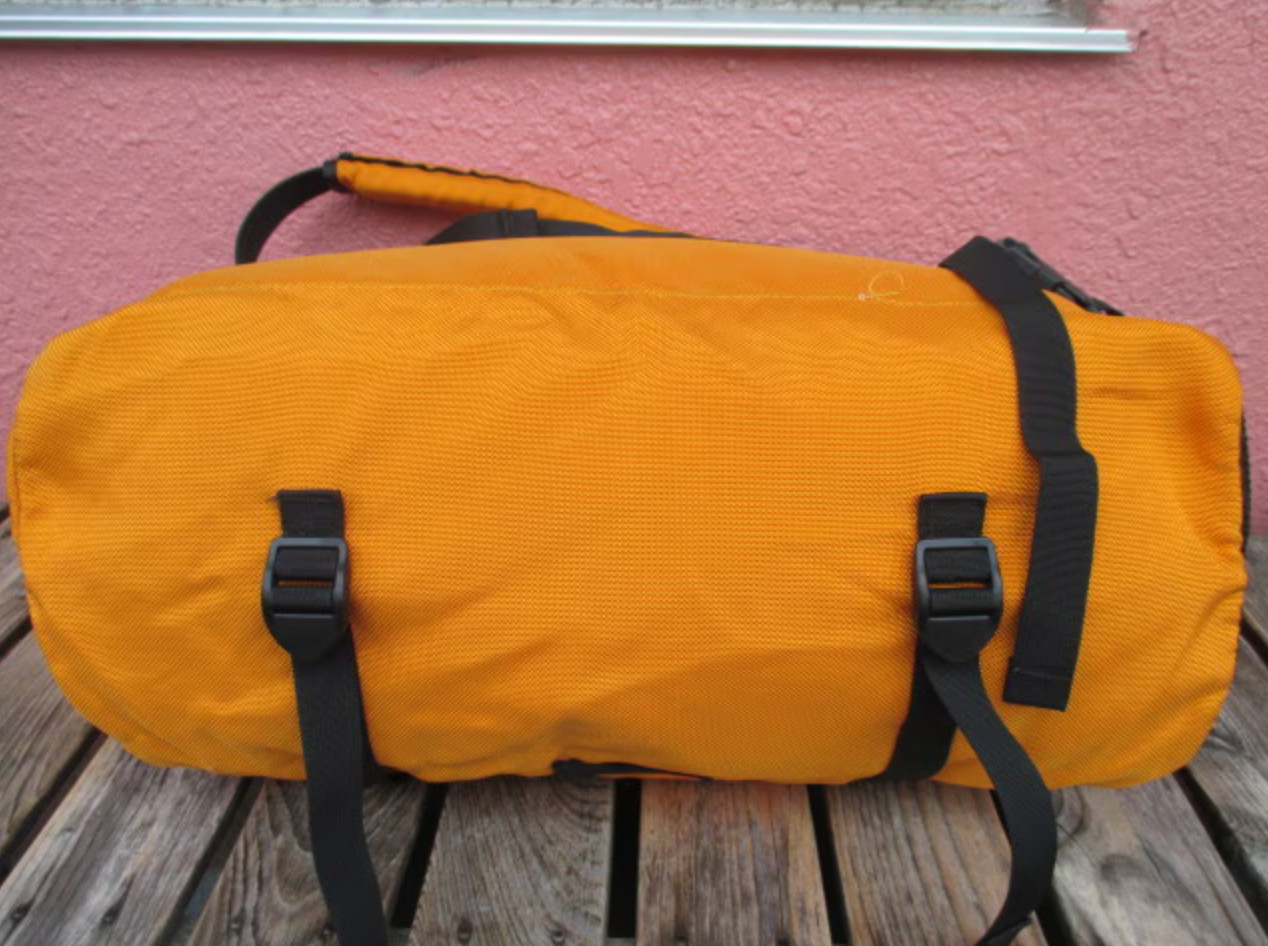 PATAGONIA 2000FW Critical Mass Bag Mango H 14.9 x W 20 x D 7.8 in Made in USA
