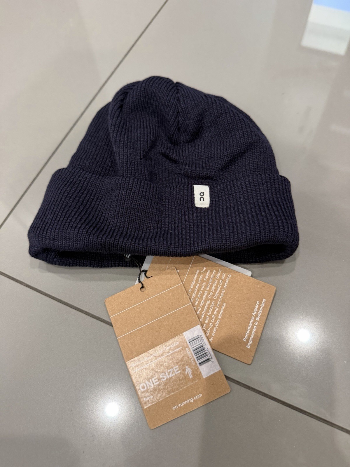 ON RUNNING Merino Wool Beanie NAVY Blue One Size One Size