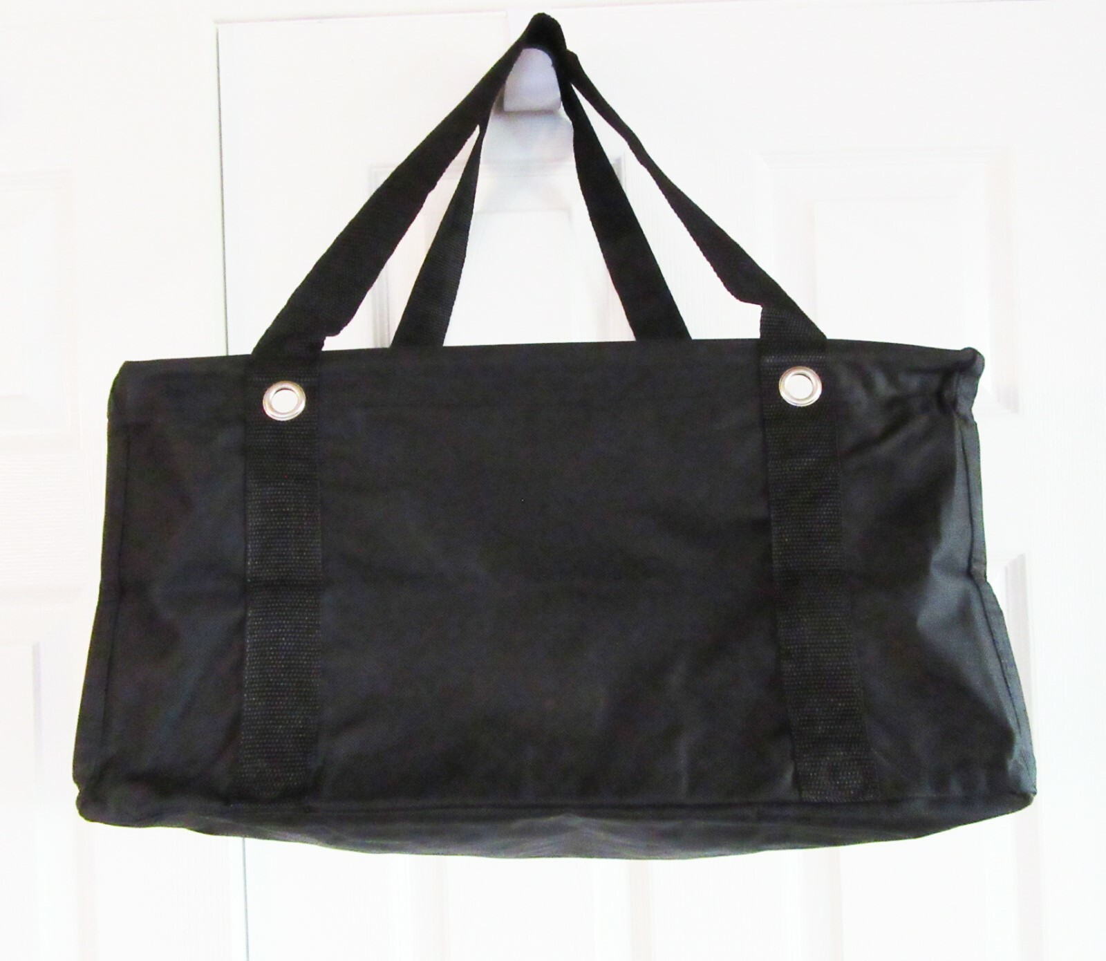 Thirty-one Bag Medium Utility Tote Organizing Laundry Beach Travel Bag Black