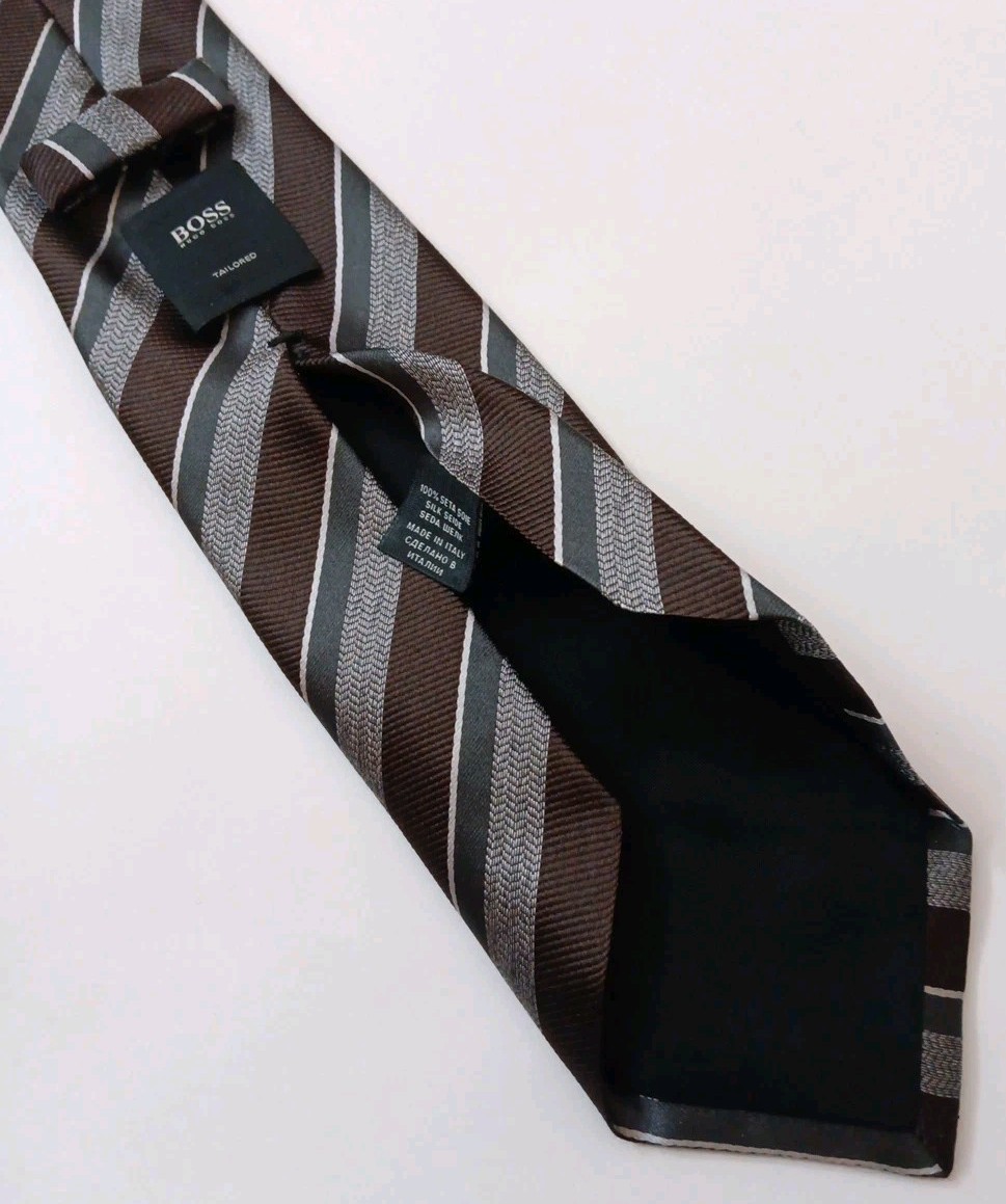 New 145+ Hugo Boss Men Silk Tie Made in Italy Striped Necktie Sz L 60″× W 3 1/8″