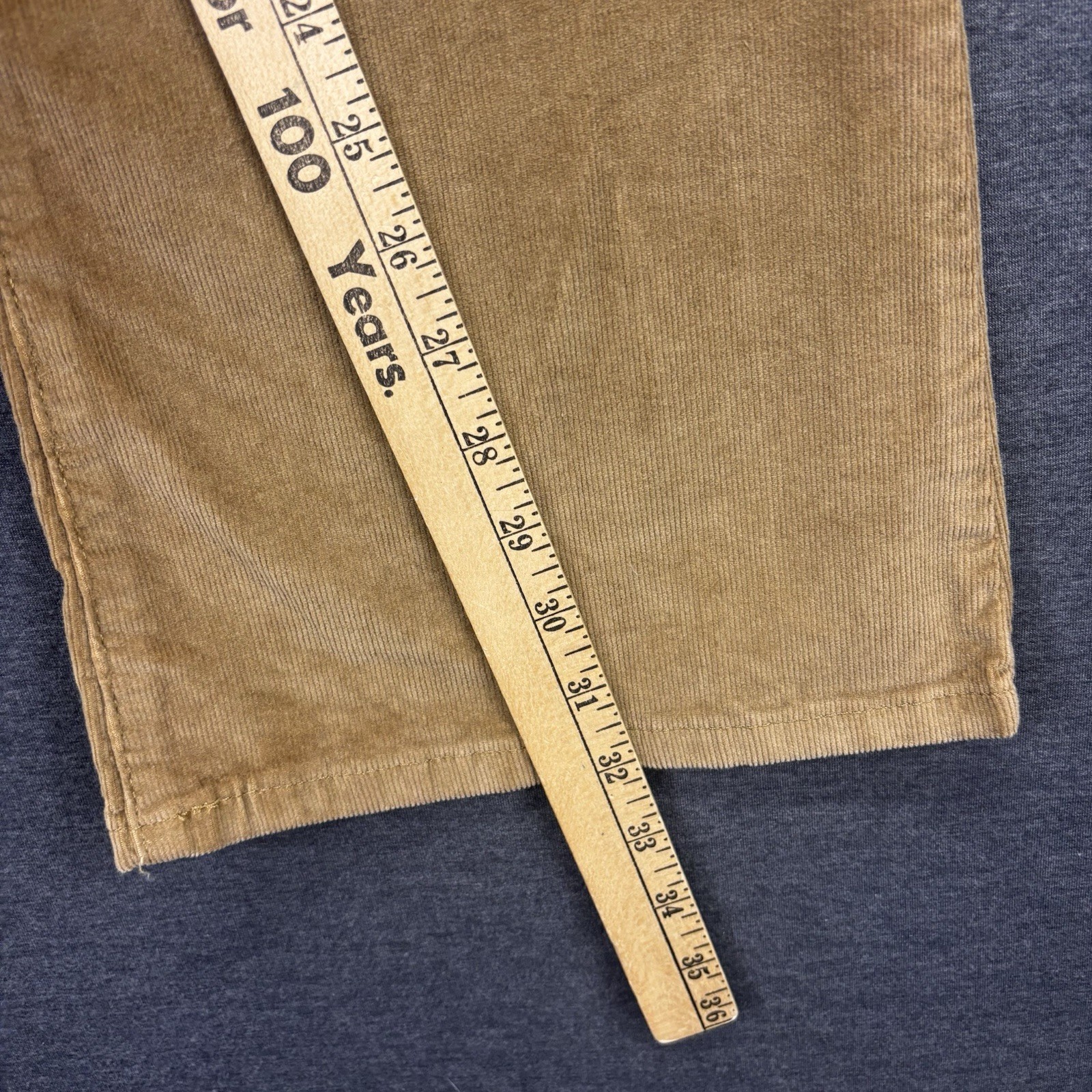 Levi’s 726 Flare High Rise Corduroy Pants Womens 29×32 Brown Strech Western NEW