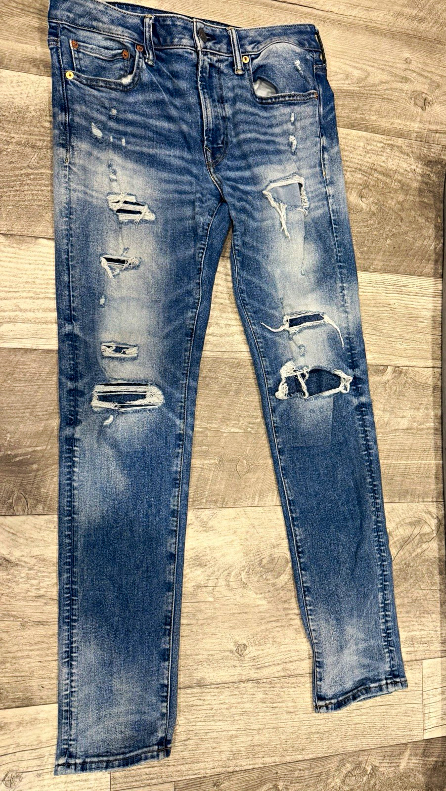 American Eagle Men’s Skinny Jeans Medium Wash Blue Distressed Stretch Denim