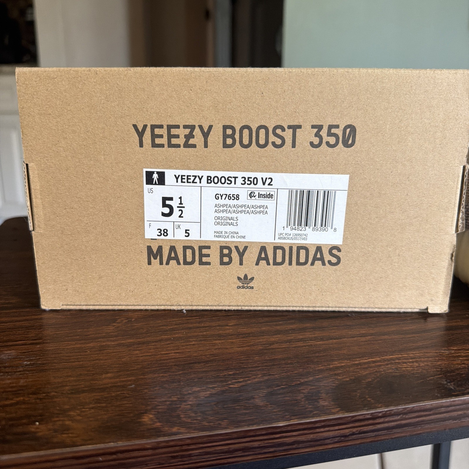 Adidas Yeezy Boost 350 V2 Ash Pearl Size 5.5 SLIGHTLY USED $50 OBO