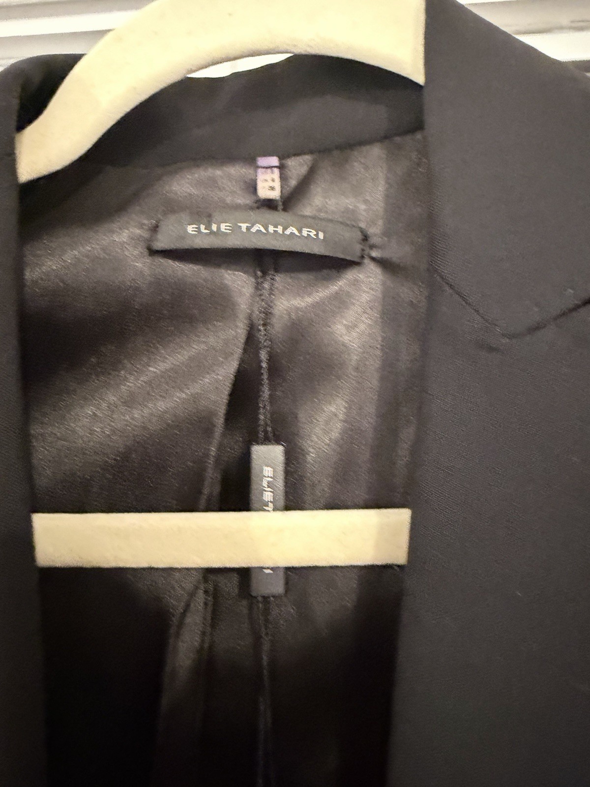 Elie Tahari Black Wool 3 button Montana Jacket sz 0 $398 NWT