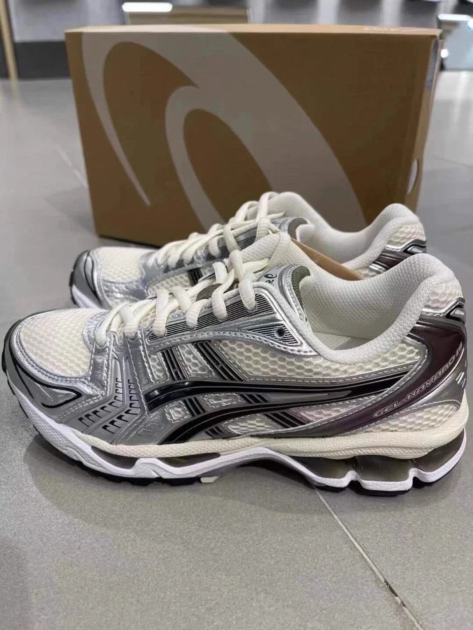 ASICS Gel-Kayano 14 Cream Black Metallic Plum Men’s 1201A019-108