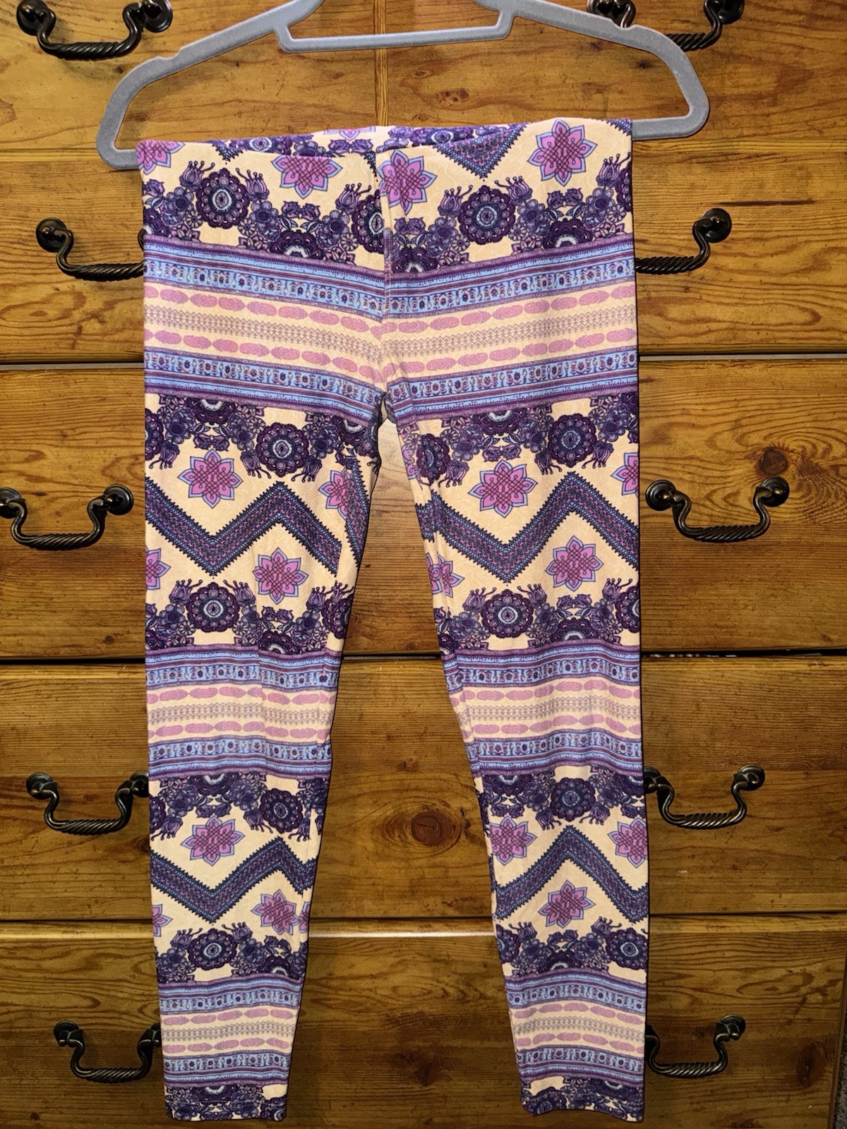 LuLaRoe OS One Size Ankle Leggings Geometric Aztec Print Purple Beige Pink