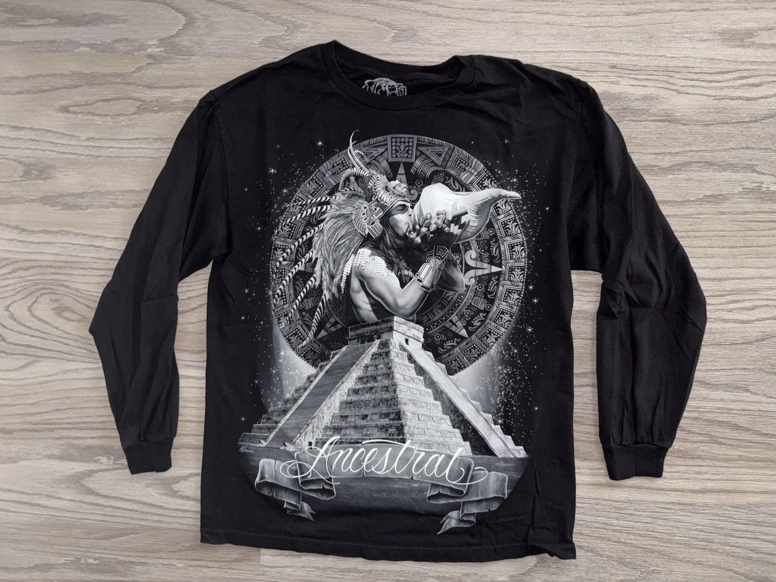 David Gonzales Ancestral Aztec Warrior Mayan Calendar T-Shirt Men’s Size (L)