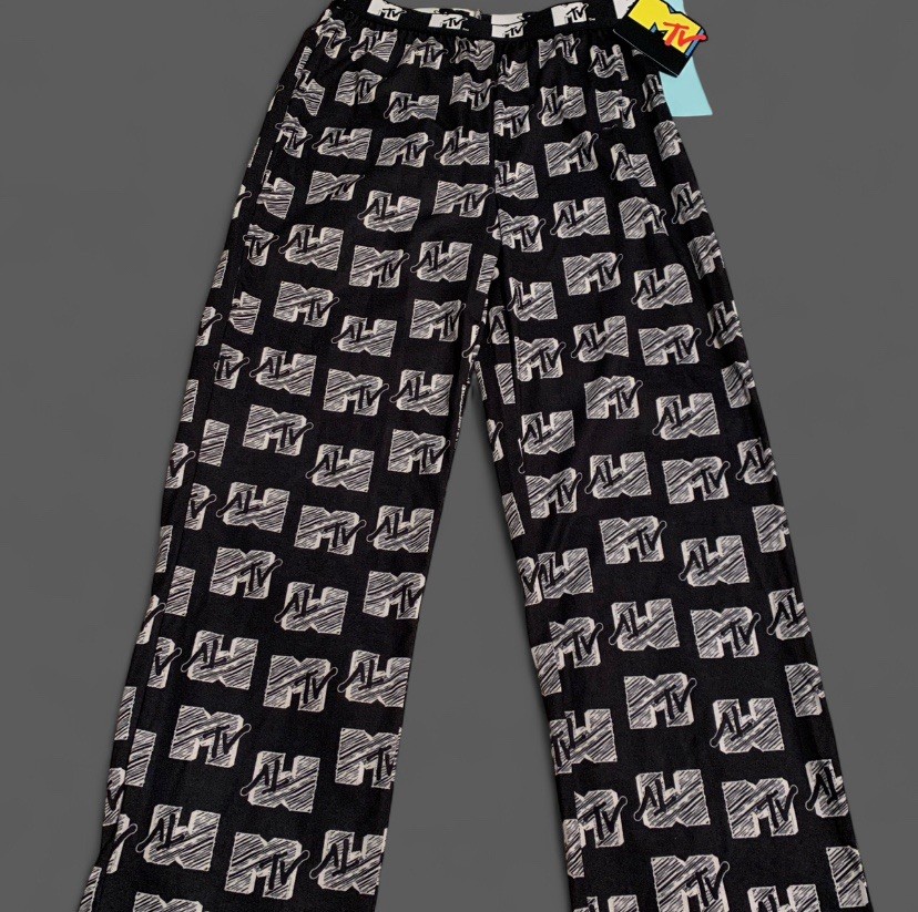 NWT MTV Boys Black Lounge Sleep Pants Size M (8/10) Flame Resistant (K390)