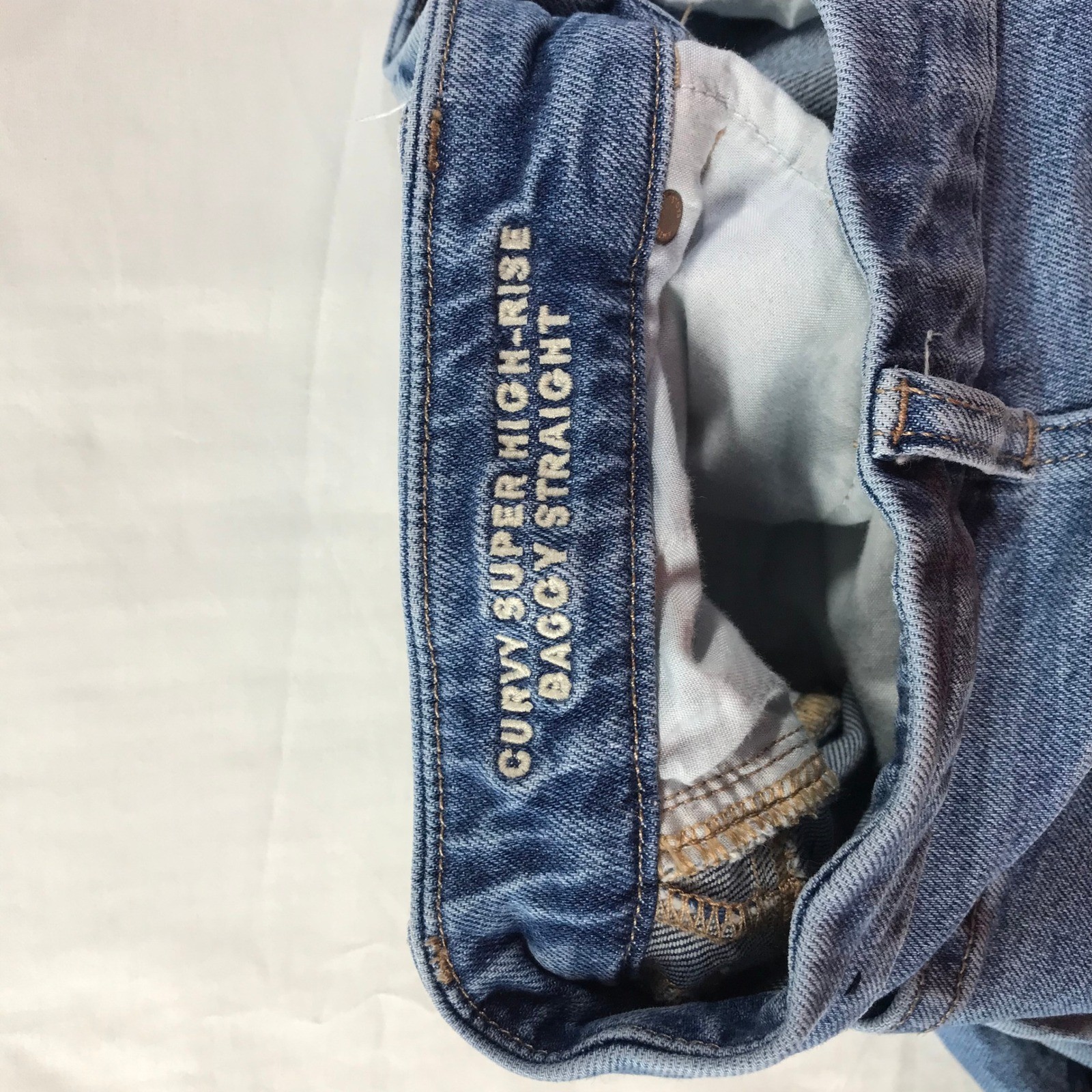 American Eagle Curvy Super High-Rise Baggy Straight Jeans Blue Strigid Size 10