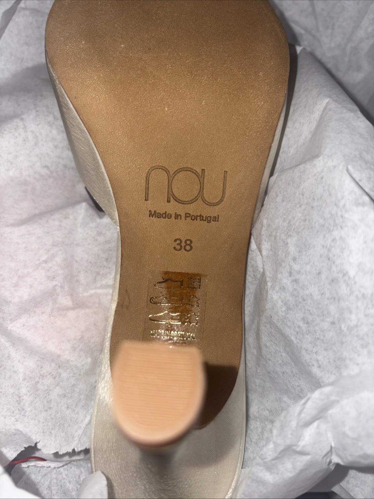 Nou The Mule Ivory Satin – Platinum Gem Size 38