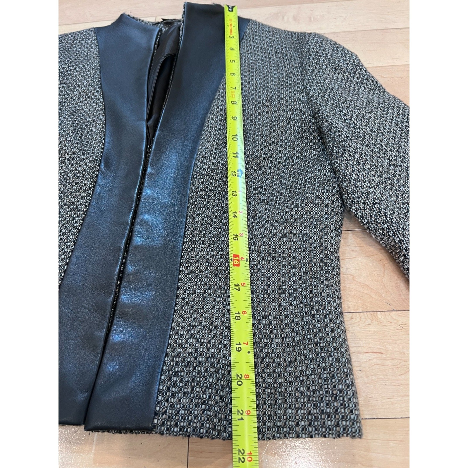 PENTA 100% Wool Tweed Jacket Women’s 6 Genuine Leather Trim Open Front Blazer