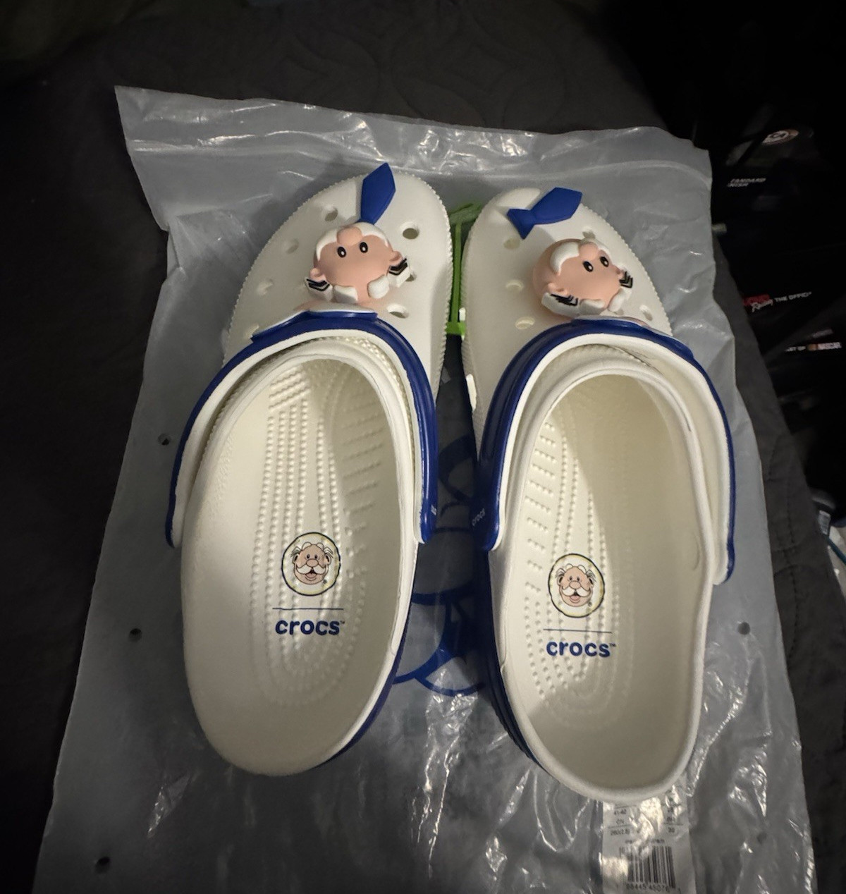 M8/W10 Dr. Simi Crocs