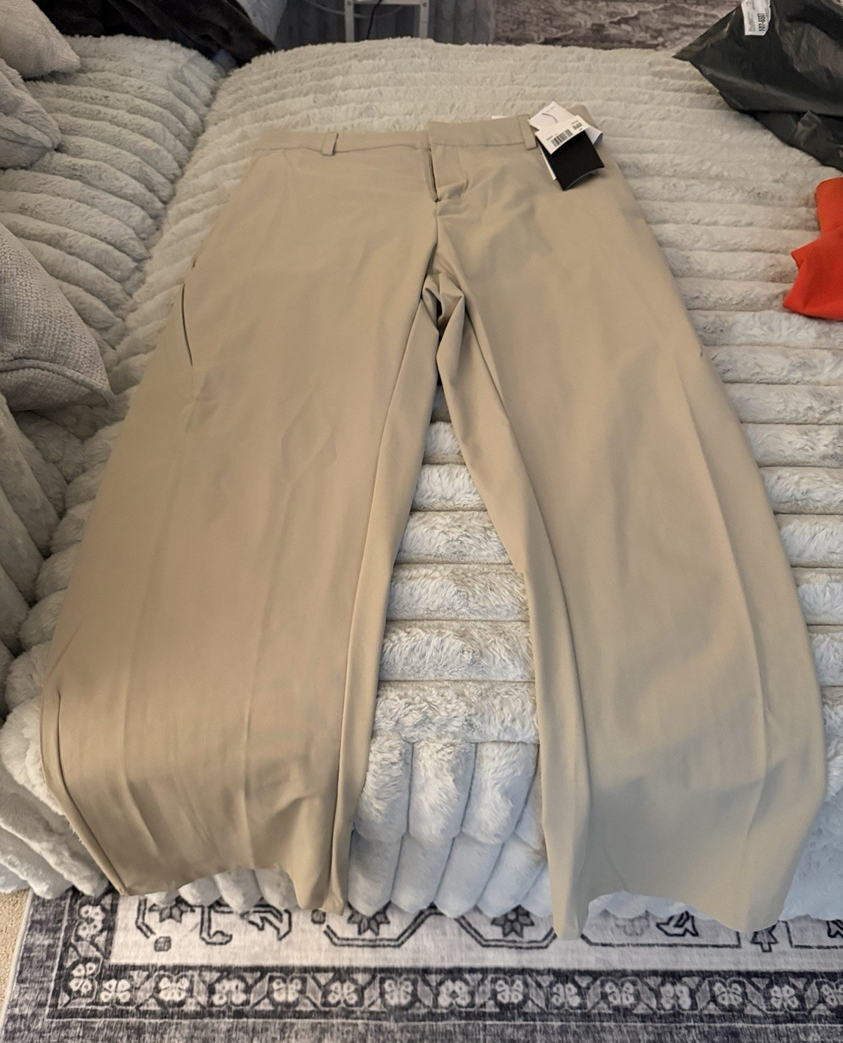 Nike 24.7 Dri-FIT PerfectStretch Beige Slim Straight Pants 32×32