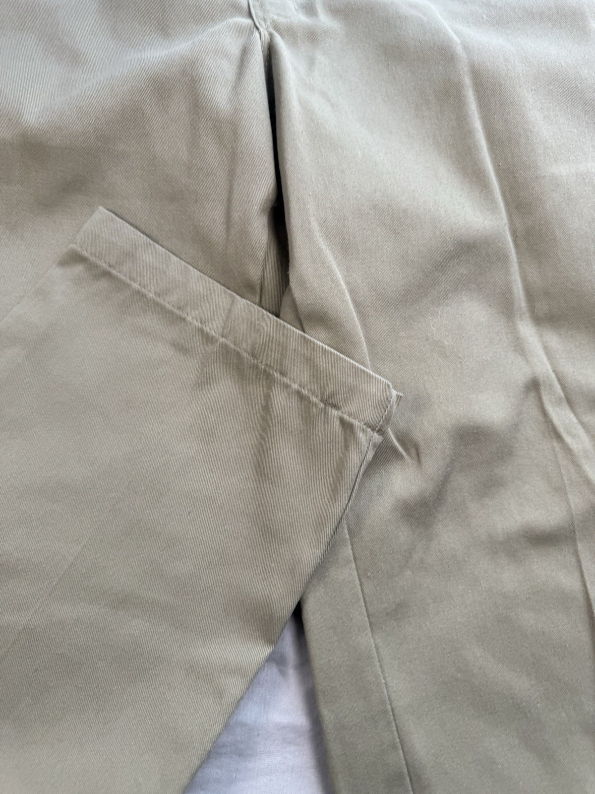 New Dickies 874 Original Fit Khaki Work Pants Men’s 42×30 Uniform Chinos Beige