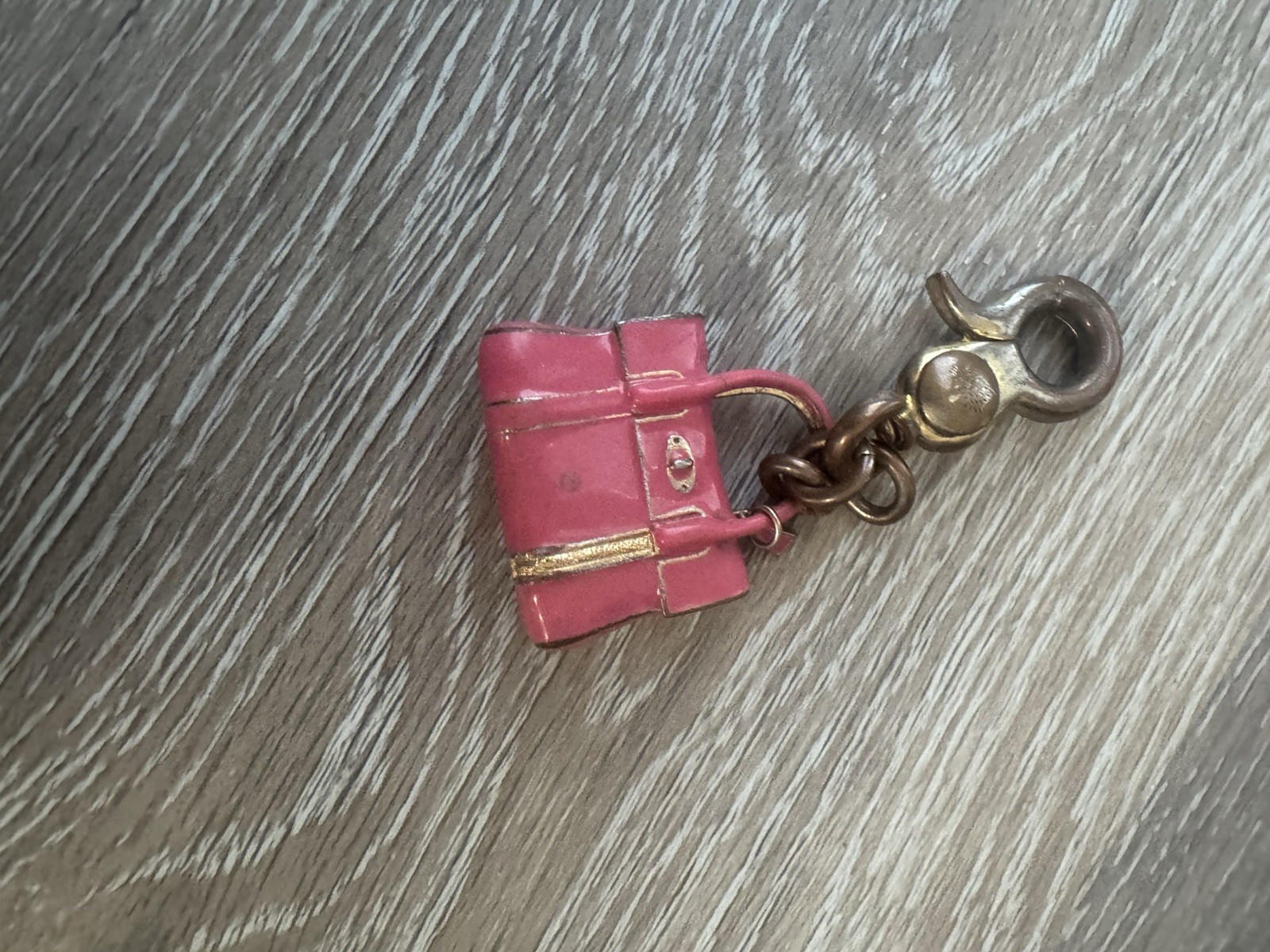 Mulberry Bayswater Pink Gold Tone Metal Charm Key Chain w/ Clip 3 in x 1.25 in