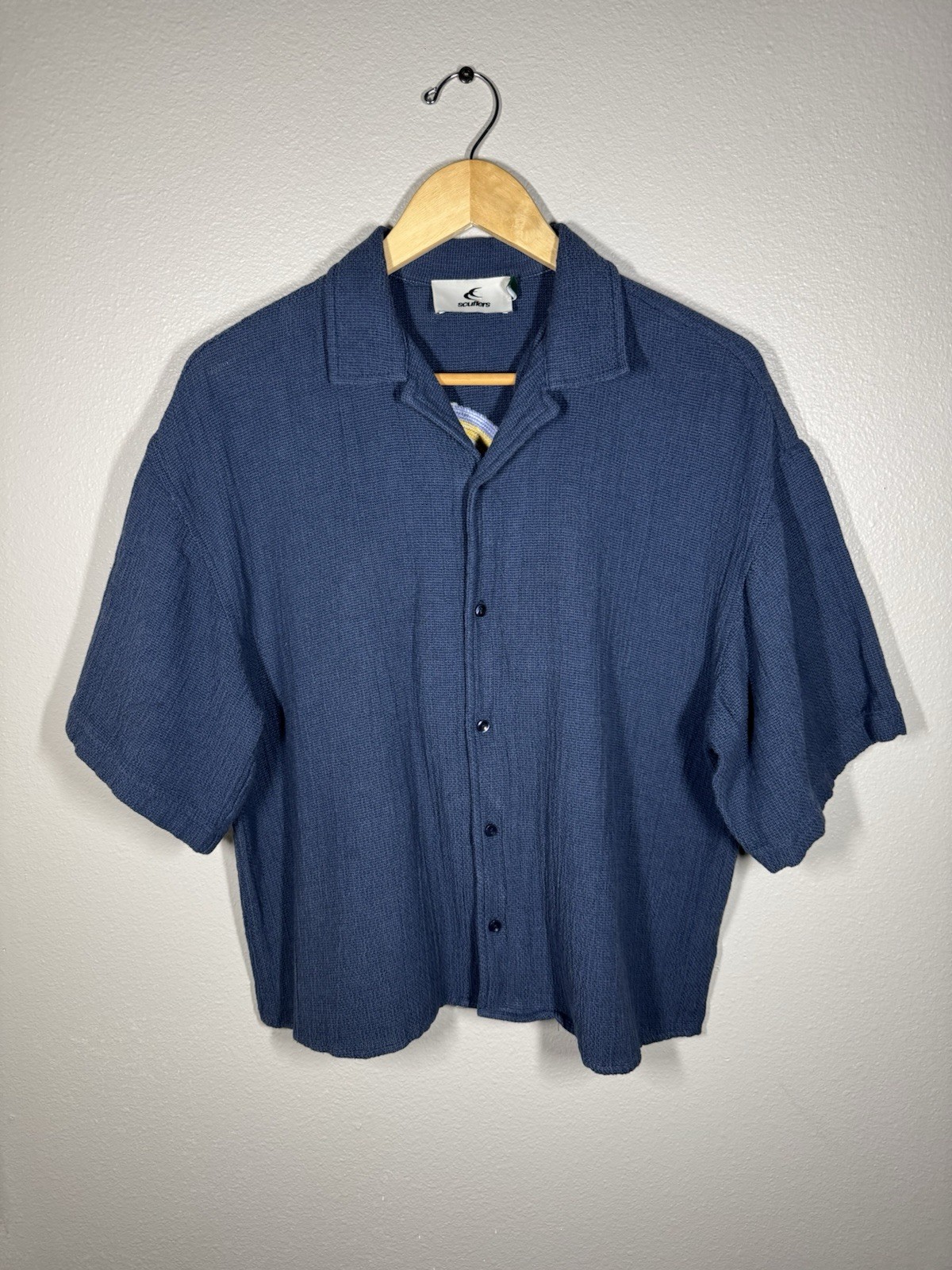 Scuffers Knit Cropped Shirt Size Large