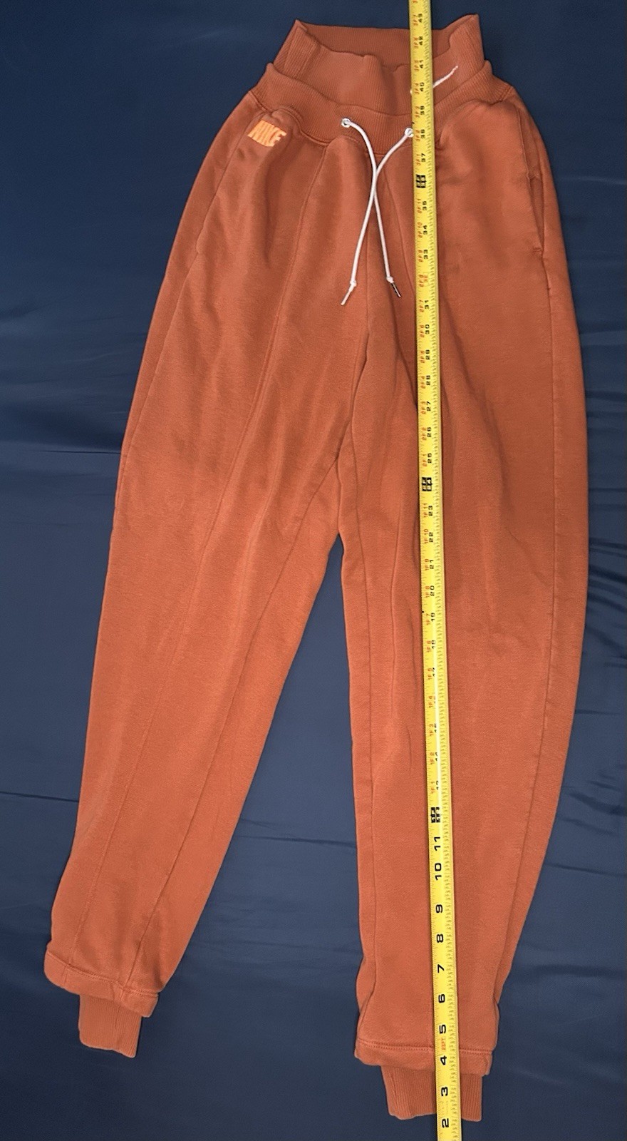 Nike Men’s XS Orange Fleece Jogger Pants Regular Fit, Drawstring, Pockets