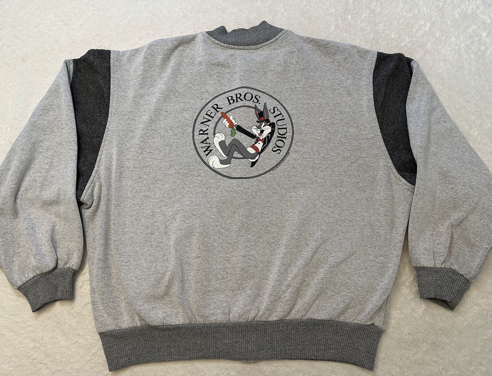 Vintage 1980s 1989 Warner Bros. Studios Bugs Bunny Sweatshirt Button Up Bomber M