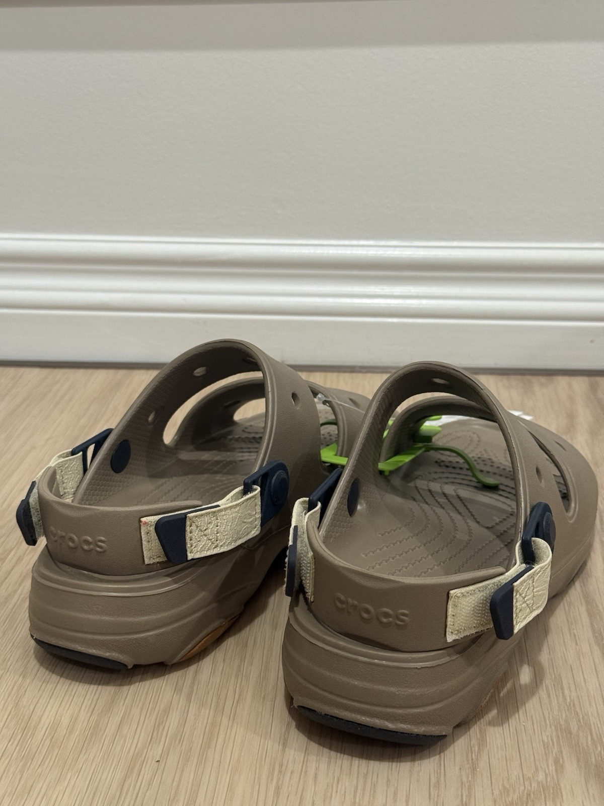 Crocs Classic all Terrain Sandal. Size m7/W9