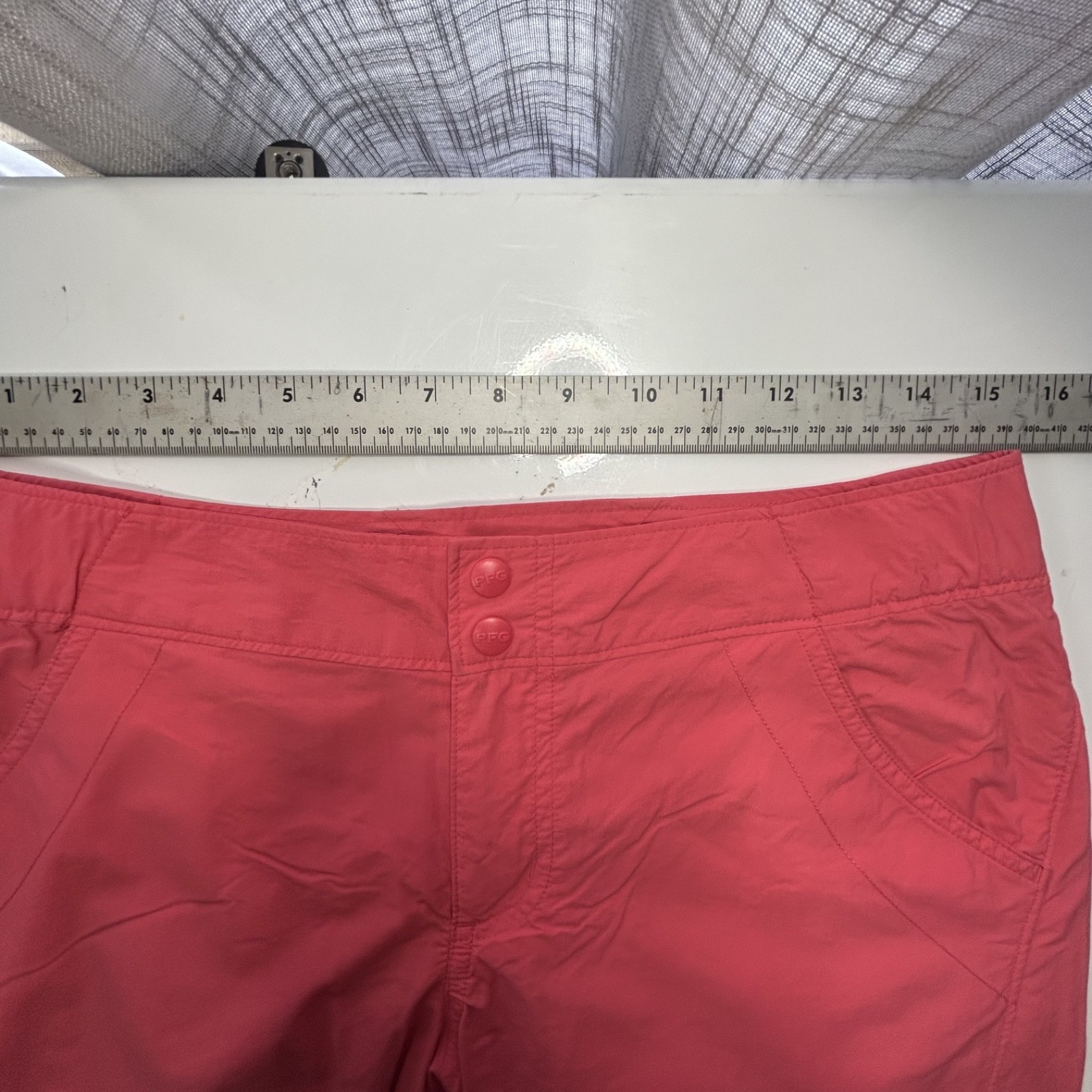 Columbia PFG Sz XS Suncast Capri Pants Nylon Omni Shade Coral Outdoor