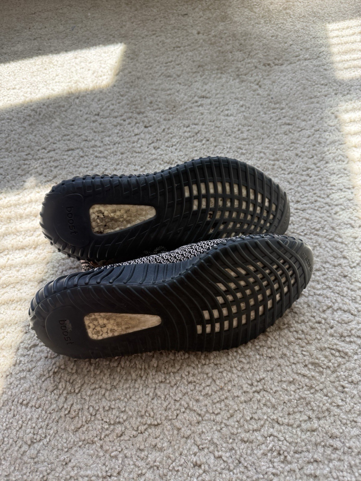 Yeezy Boost Size 10