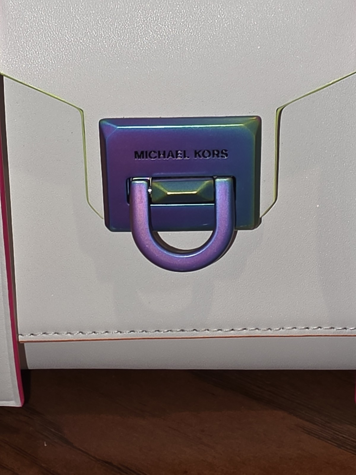 MICHAEL KORS MANHATTAN MEDIUM WHITE NEON CROSSBODY SCHOOL SATCHEL BAG