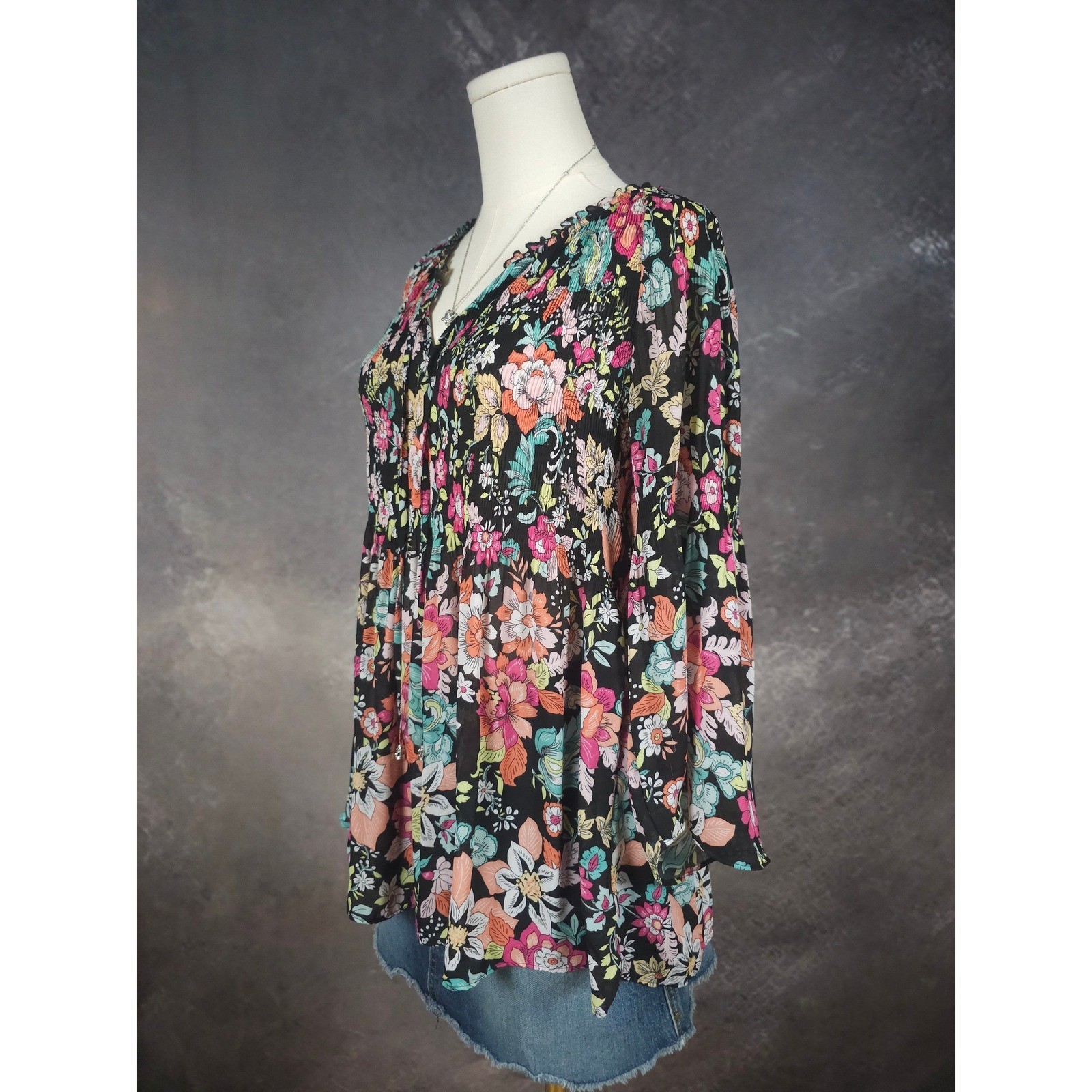 Ninety Clothing Co Boho Peasant Whimsygoth Floral Tunic Blouse Pleated Top M