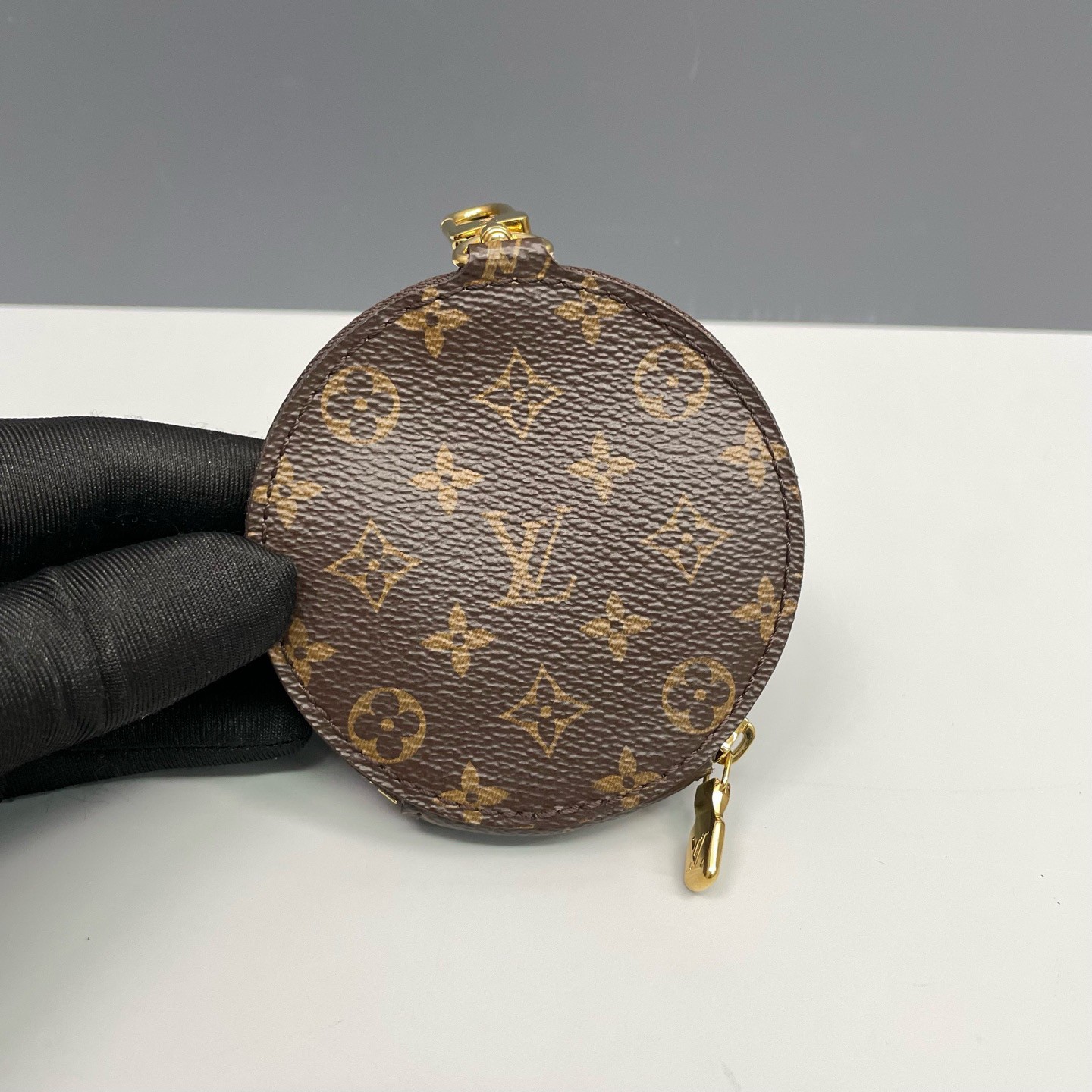 Louis Vuitton presbyette five-in-one shoulder bag chip paragraph (23*13*4)cm