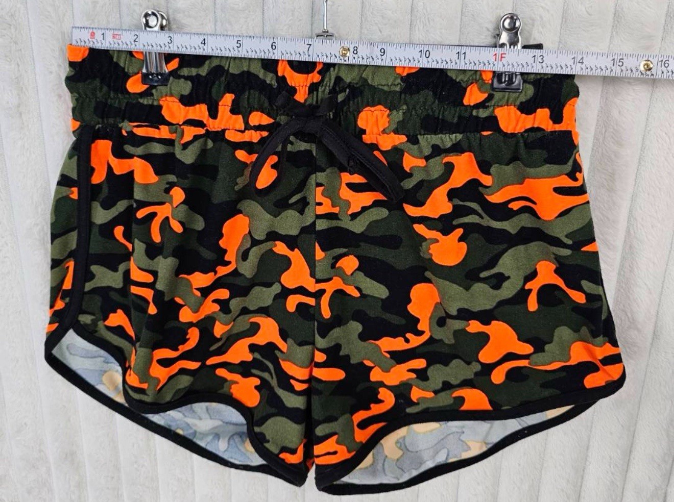 Rue 21 Camouflage Polyester/Spandex Blend Drawstring Shorts Size Large