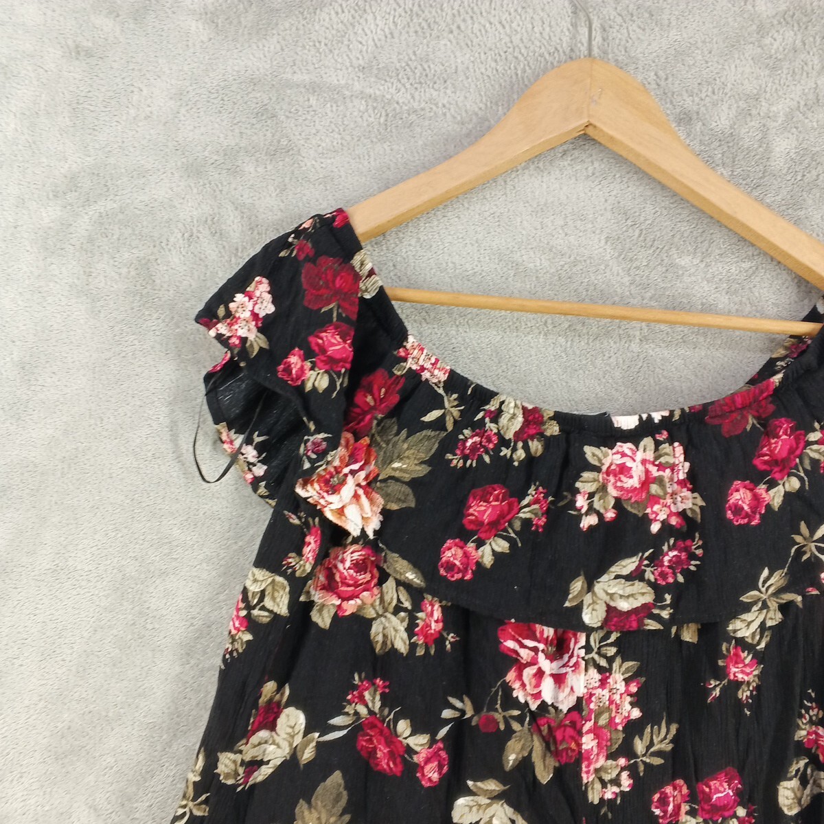 AMBIANCE Floral LARGE(12-14) Off the shoulder Woven Casual 100% Rayon
