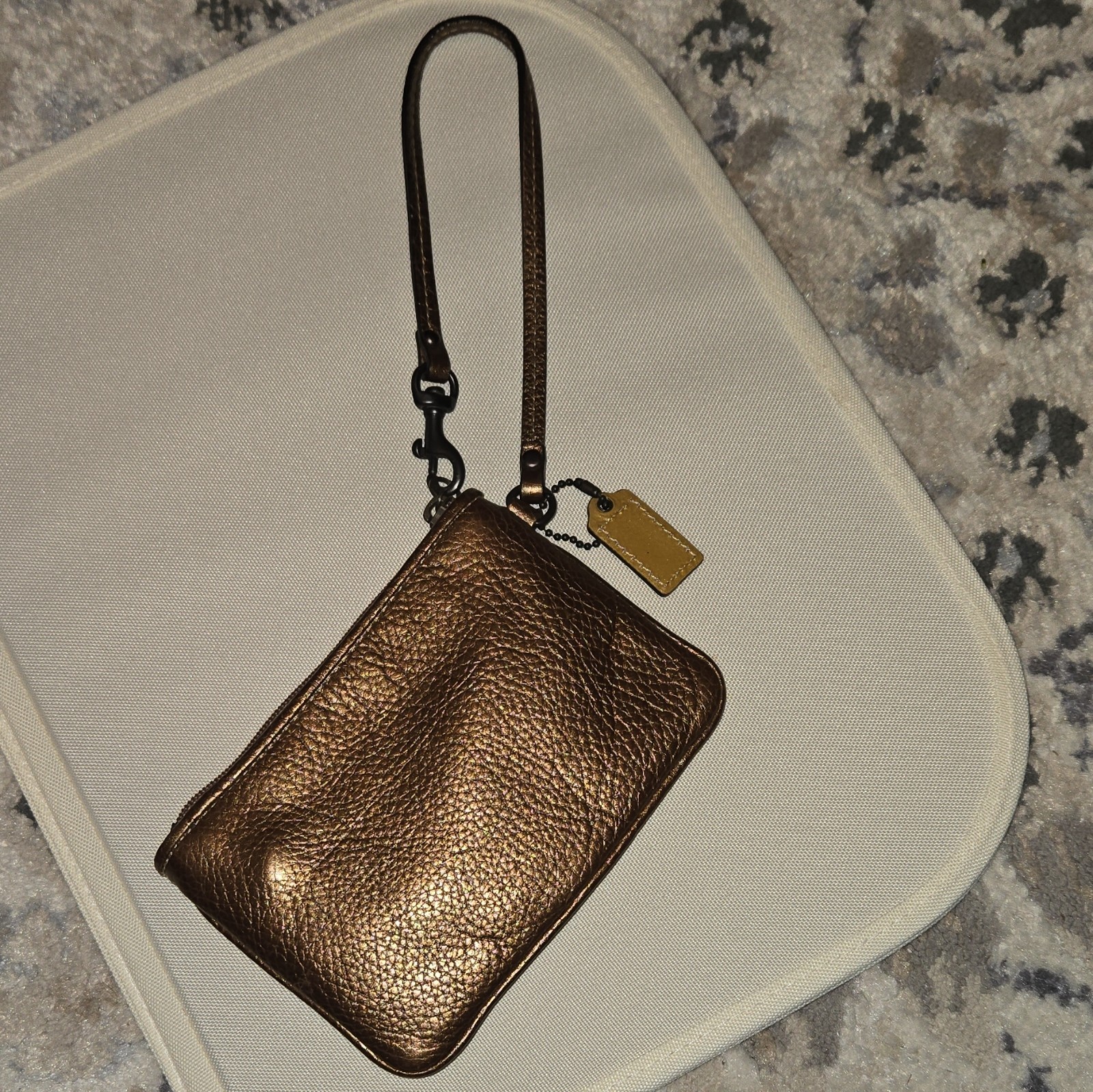 Coach Metallic Bronze Wristlet Zip Wallet Pouch w/ Wrist Strap Hangtag