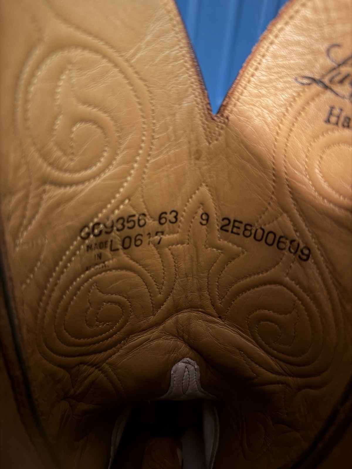 Lucchese Classics Handmade Ostrich Boots 9EE Tan/Lt Brown Barnwood From Allen’s