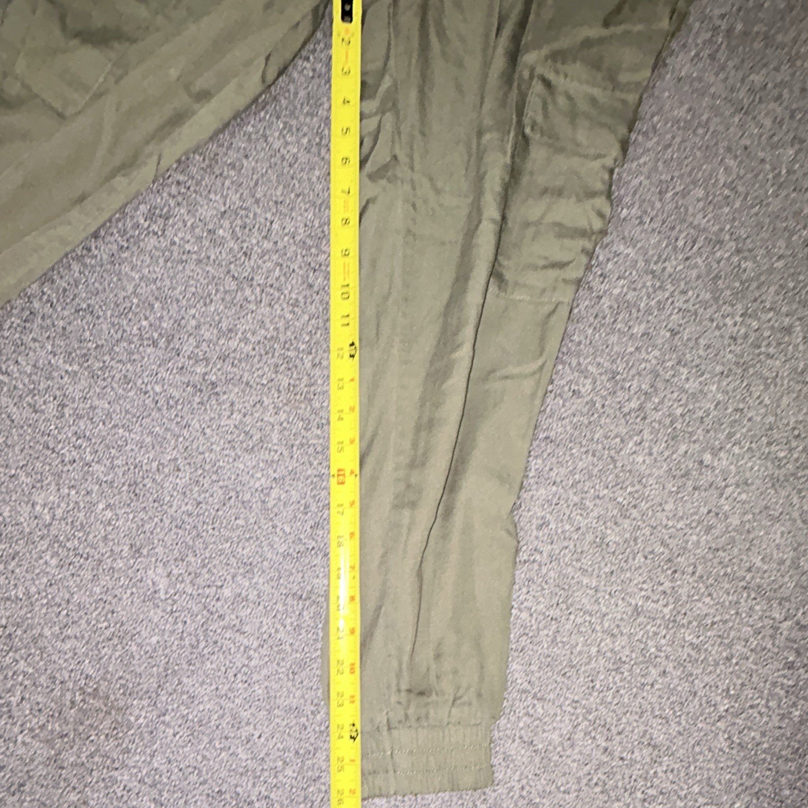 Indigo Rein Women’s Green Cargo Jogger Pants Pockets Elastic Waist Size M