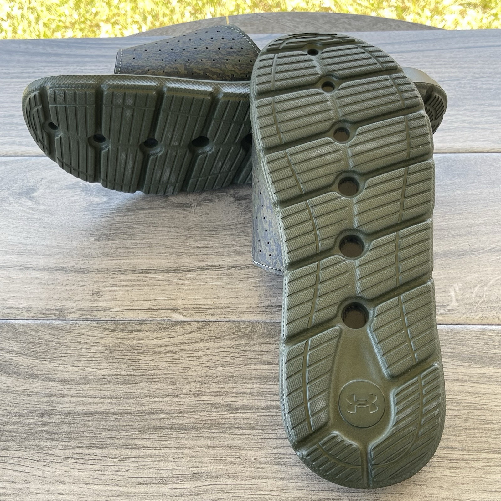 Under Armour UA Ignite Pro Slides Men 8.0 Green Camo Freedom Sandal 3026152 NEW
