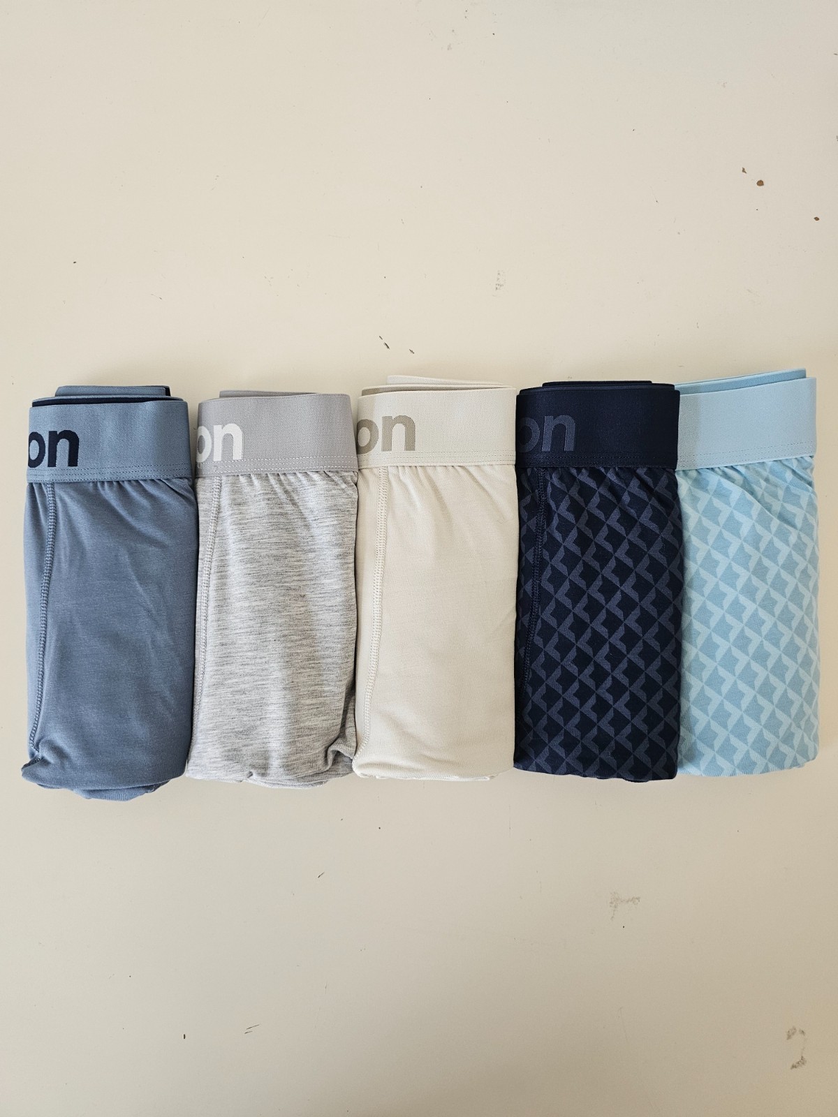NIB LULULEMON Blue Grey Navy Ivory Always In Motion Boxer Brief 5″ Medium 5-Pack