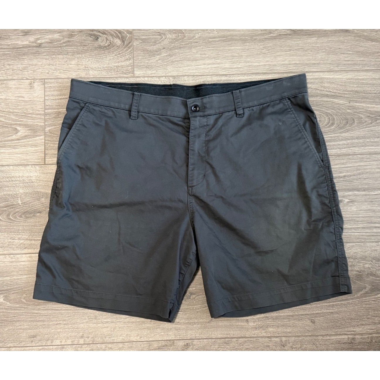 Nike Dri Fit Mens Shorts Size 40 Gray Golf Casual Athletic Outdoor
