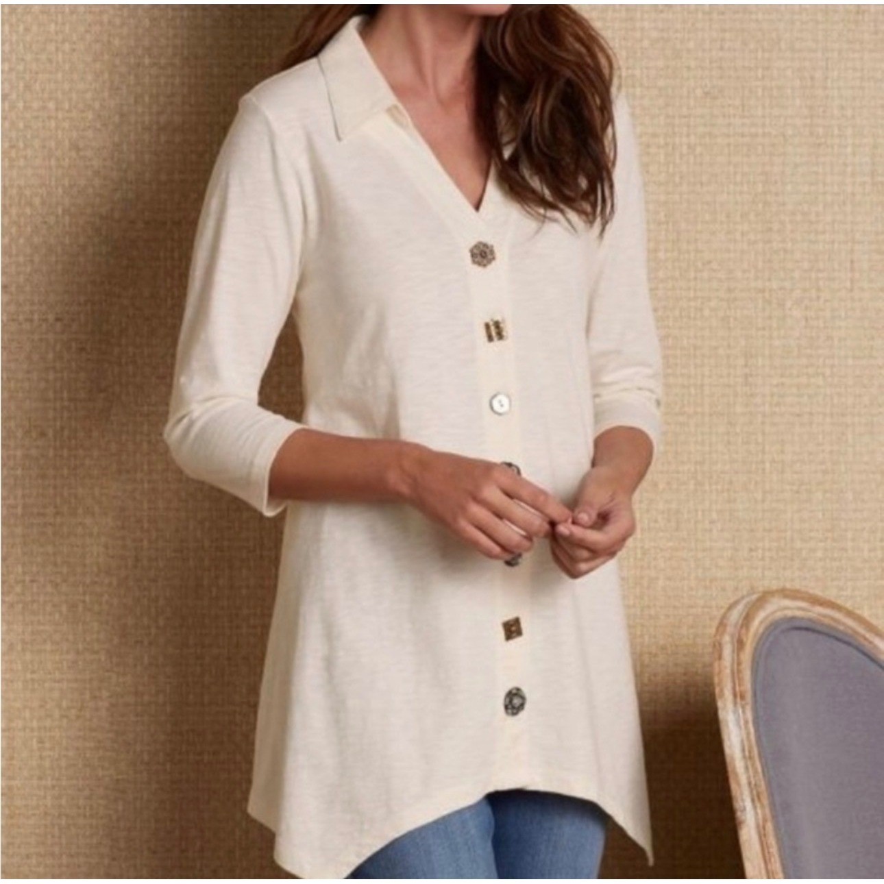 Soft Surroundings Danielle Tunic Top Women M Cream Mixed Button Asymmetrical Hem