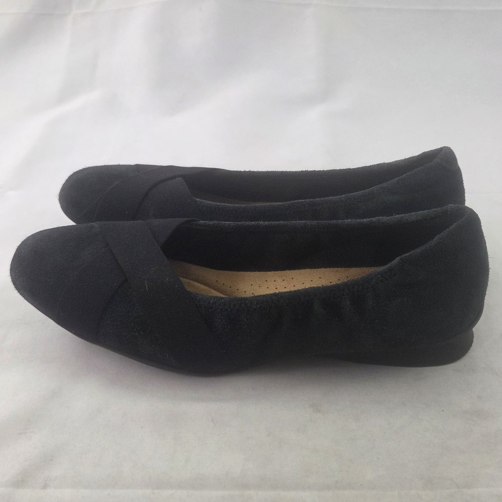 Clarks Ballet Flats Womens 8.5 W Black Suede Slip On Comfort Casual Shoes