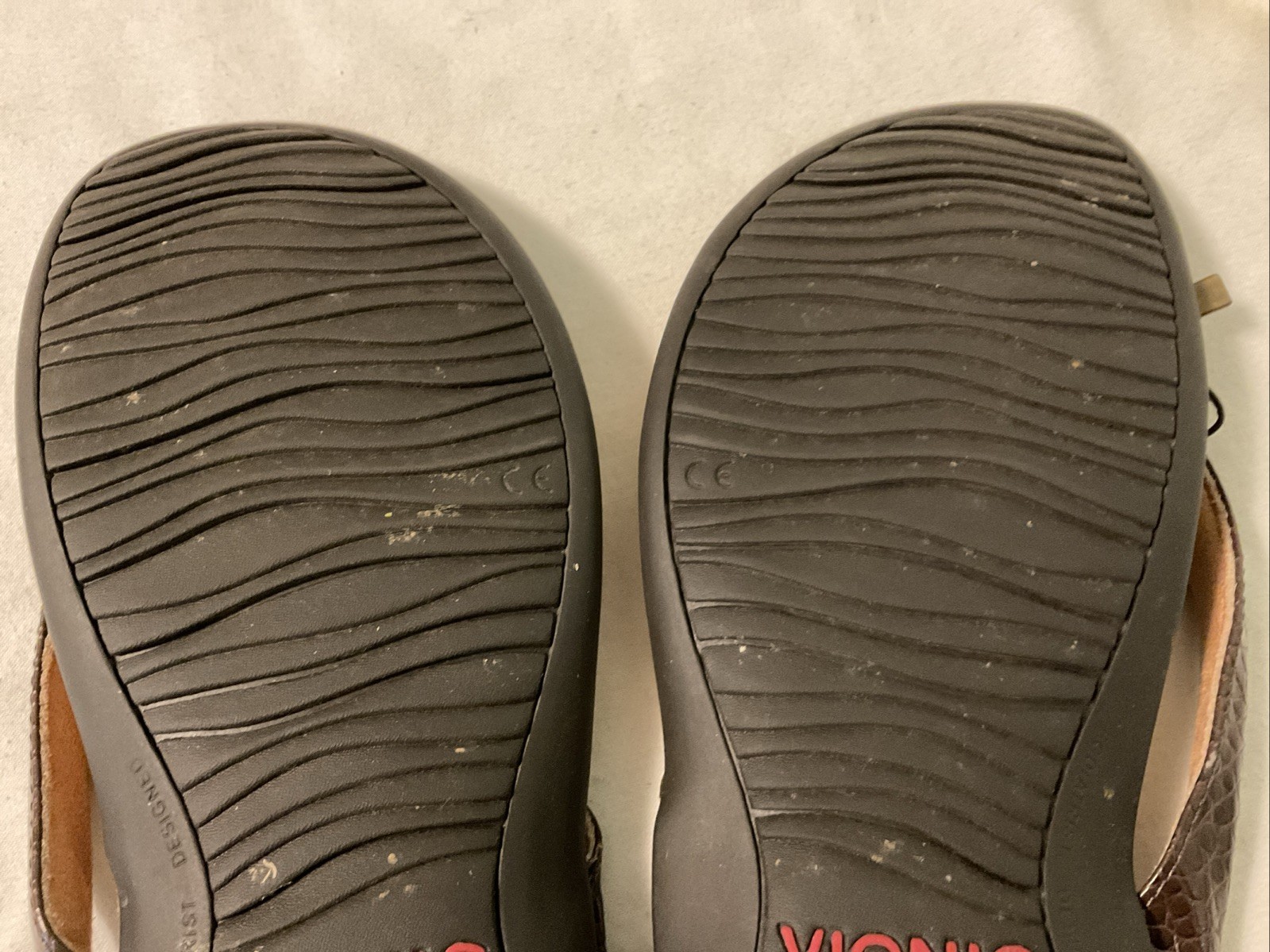 Vionic Bella II Brown Flip Flop Thong Sandals Womens Size 10