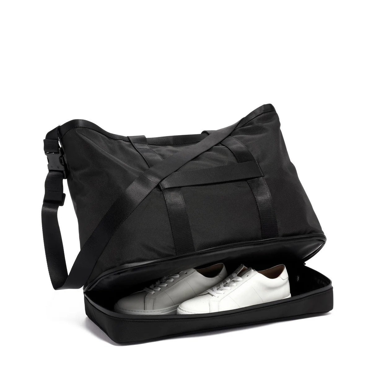 🎒 NEW TUMI Alpha 3 Carryall Tote Black 2203152 FXT Ballistic Nylon Business