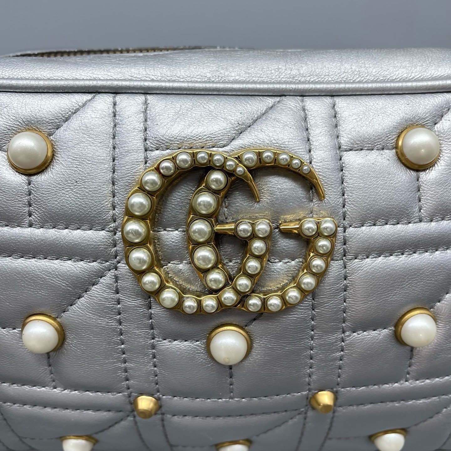 Gucci Pre-Owned Authentic Camera Bag Silver 24*14*7cm Silver