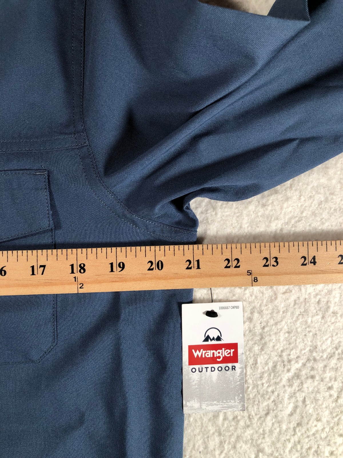 NWT Wrangler Outdoor All Season Men’s Shirt Regular Navy Blue Stretch Cotton S