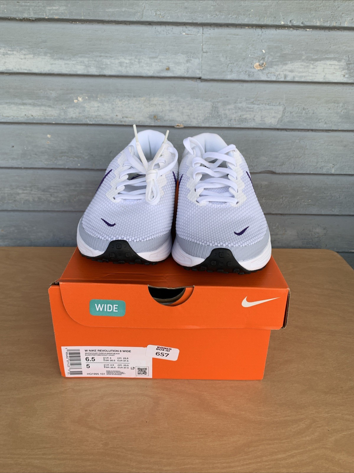 Nike Revolution 8 Womens Size 6.5 WIDE Running Shoes White Violet HQ1995-101 New