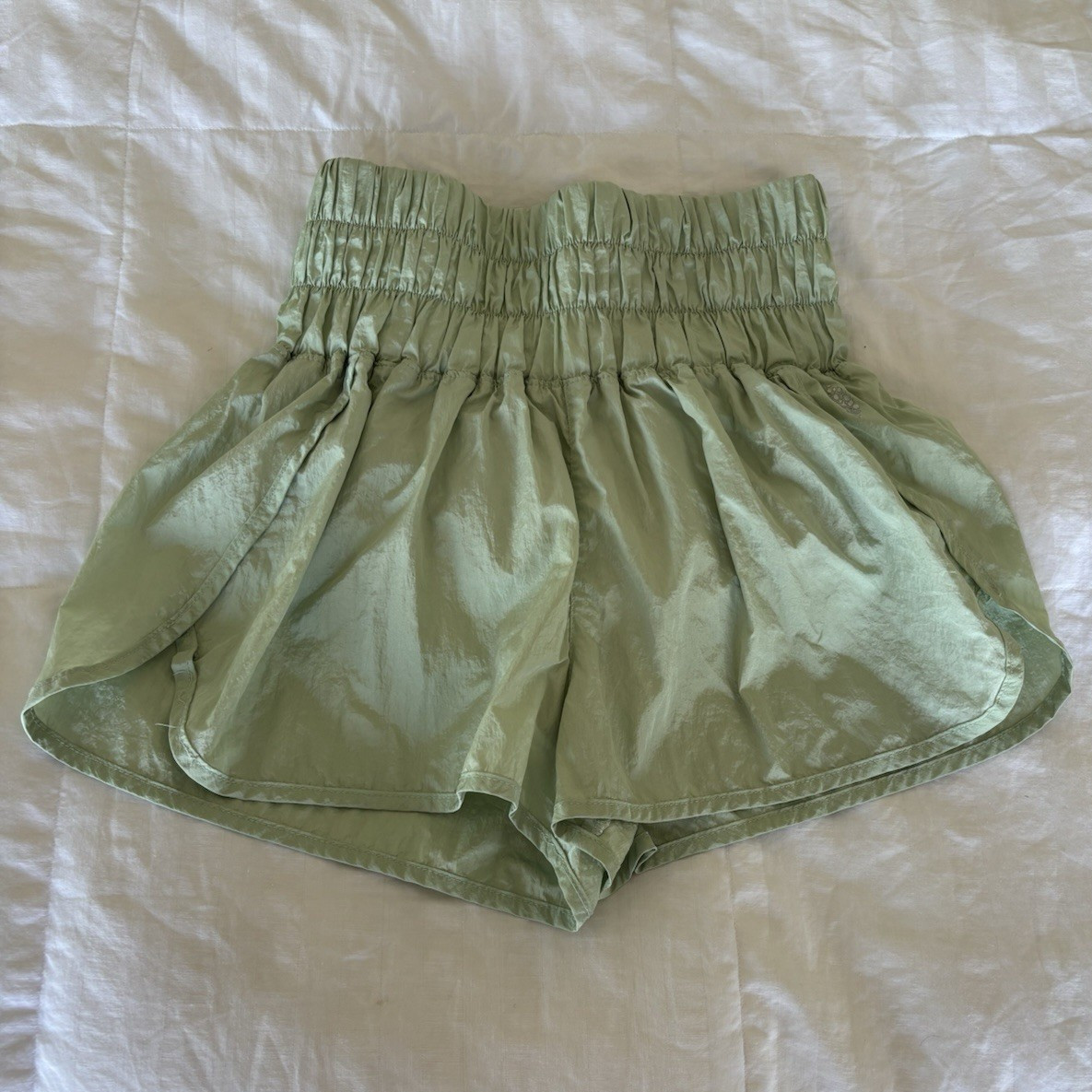 FP Movement Women’s Green Athletic Pull-On Shorts Elastic Waist Lined M
